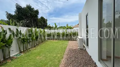CHE22996: Modern 3-Bedroom Pool Villa with Tropical Garden in Bang Tao. Fotoğraf #12