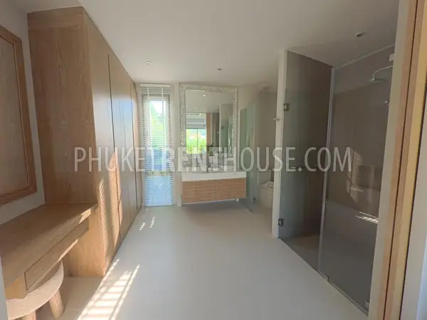 CHE22996: Modern 3-Bedroom Pool Villa with Tropical Garden in Bang Tao, Phuket. Photo #9