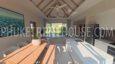 CHE22996: Modern 3-Bedroom Pool Villa with Tropical Garden in Bang Tao. Fotoğraf #3