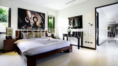 NAI16795: Villa  4BR Nai Harn. Photo #3