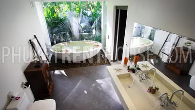 NAI16795: Villa  4BR Nai Harn. Photo #18