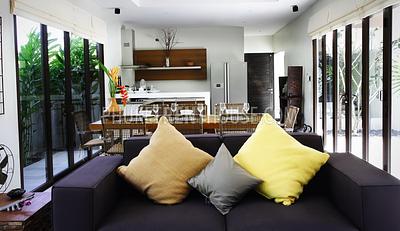 NAI16795: Villa  4BR Nai Harn. Photo #30