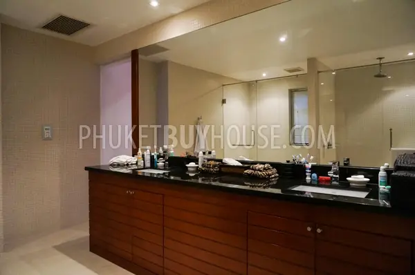 RAW2860: Charming one bedroom villa with roof top sala. Фото #12