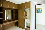 BAN16813: Paradise 2Bedroom Apartment with Jacuzzi in Bang Tao. Thumbnail #2
