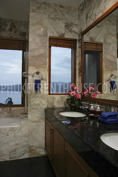 PAT16297: Luxury 5 Bedroom Sea View Villa in Patong. Photo #7