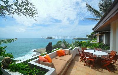 KAT16379: Oceanfront 4 Bedroom Villa in Kata. Photo #43