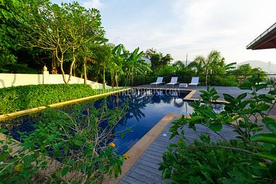 PAT16502: Patong Bay View Luxury Pool Villa, 5 Bedrooms. Photo #6