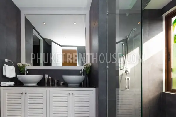 PAT16502: Patong Bay View Luxury Pool Villa, 5 Bedrooms. Photo #49