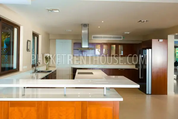 PAT16502: Patong Bay View Luxury Pool Villa, 5 Bedrooms. Photo #59