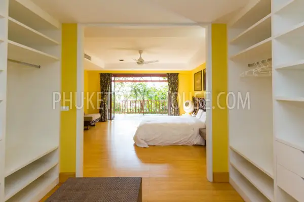 PAT16502: Patong Bay View Luxury Pool Villa, 5 Bedrooms. Photo #55