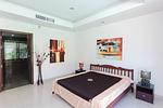 RAW16515: Luxury 4 Bedroom Villa for rent in Rawai. Thumbnail #18