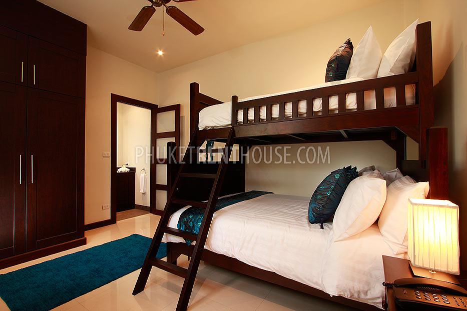 NAI17048: 4 bedrooms villa with private pool in Nai Harn for rent. Photo #6