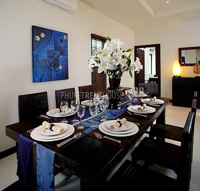 NAI17048: 4 bedrooms villa with private pool in Nai Harn for rent. Photo #1