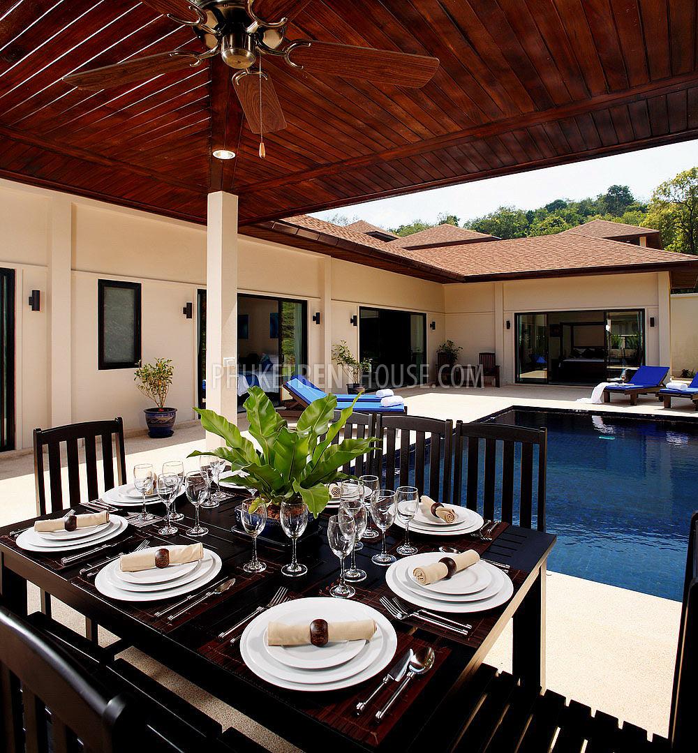NAI17048: 4 bedrooms villa with private pool in Nai Harn for rent. Photo #14