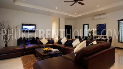 NAI17048: 4 bedrooms villa with private pool in Nai Harn for rent. Photo #16