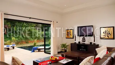 NAI17049: 4 bedrooms airy villa with private pool in Rawai. Photo #8