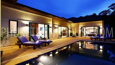 NAI17048: 4 bedrooms villa with private pool in Nai Harn for rent. Photo #19