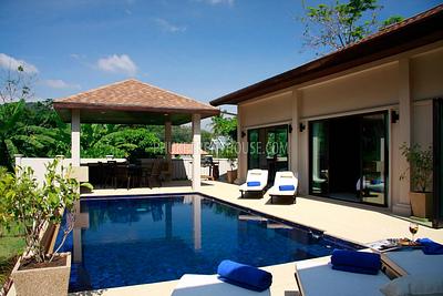 NAI17049: 4 bedrooms airy villa with private pool in Rawai. Photo #12
