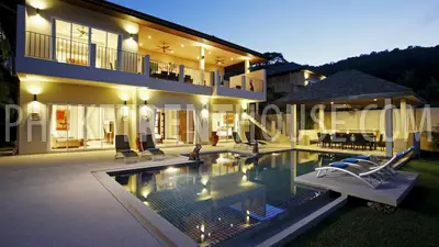 NAI17050: 7 Bedroom Villa with Private Pool near Nai Harn Beach. Photo #16
