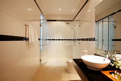 KAM17127: Three Bedroom Pool Unit. Photo #1