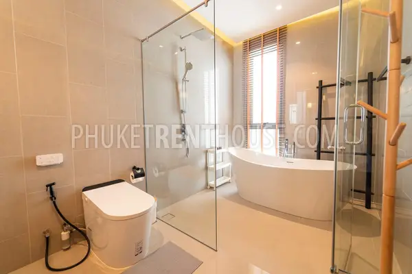 CHE22997: Luxury 4-Bedroom Private Pool Villa For Rent in Bang Tao, Phuket. Photo #11