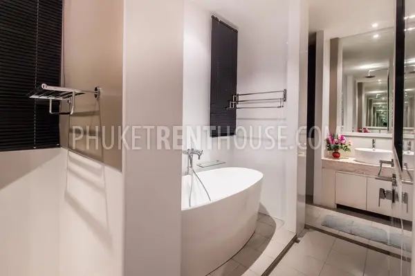 BAN22998: Tropical 3-Bedroom Pool Villa For Rent Near Bang Tao Beach, Phuket. Photo #7
