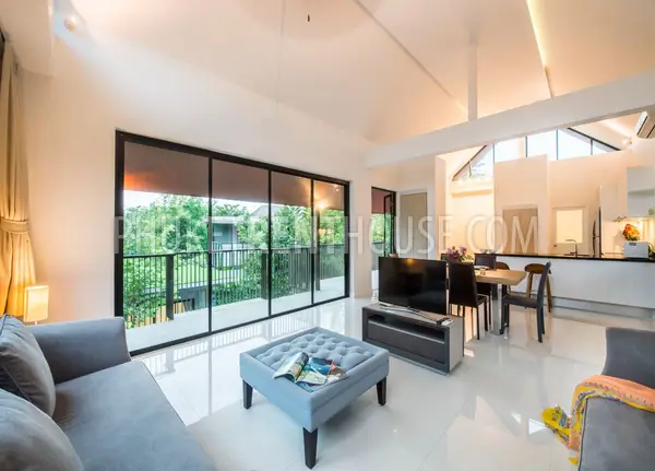 BAN22998: Tropical 3-Bedroom Pool Villa For Rent Near Bang Tao Beach, Phuket. Photo #18