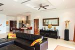 KAM17166: Three Bedroom Sea View Penthouse with private pool, Kamala. Thumbnail #5