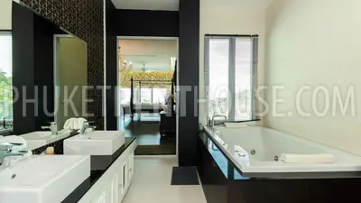 KAM17167: Luxury Three Bedroom Penthouse with private pool. Photo #30