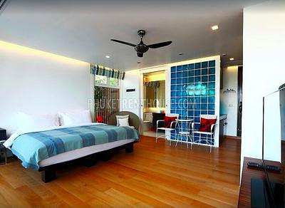 PAT17177: Amazing 5 bedroom pool villa overlooking Patong bay. Photo #6