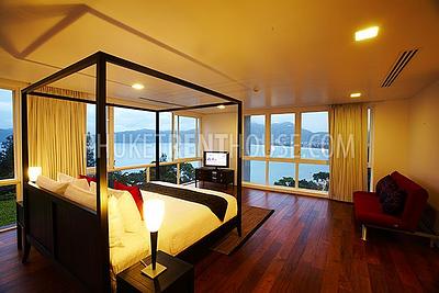 PAT17178: Вилла с четырьмя спальнями с видом на залив Патонг. Фото #2