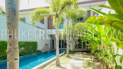 BAN17274: Three Bedroom Duplex Contemporary  Villa BangTao Beach. Photo #15