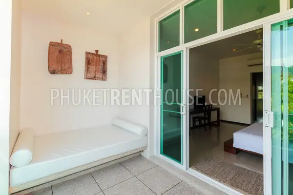 BAN17274: Three Bedroom Duplex Contemporary  Villa BangTao Beach. Photo #9