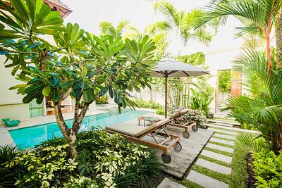 BAN17285: Three Bedroom Pool Villa Close to Bang Tao beach. Photo #8