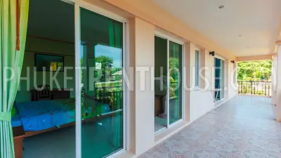 RAW17297: 4 Bedroom Pool Villa in Rawai. Photo #9