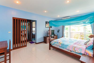 RAW17297: 4 Bedroom Pool Villa in Rawai. Photo #2