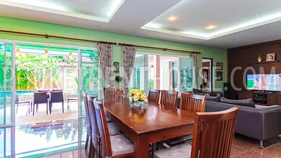 RAW17297: 4 Bedroom Pool Villa in Rawai. Photo #31