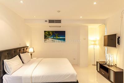KAR17304: 2 Bedroom Sea View Apartment  in Karon. Photo #9