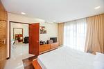 NAI16839: Nai Harn : 2 bedroom Condo, 1 km to the beach.. Thumbnail #16