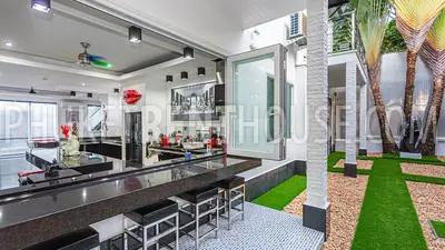 NAI16871: Luxury Sea View Villa with 7 bedrooms in Rawai. Photo #31