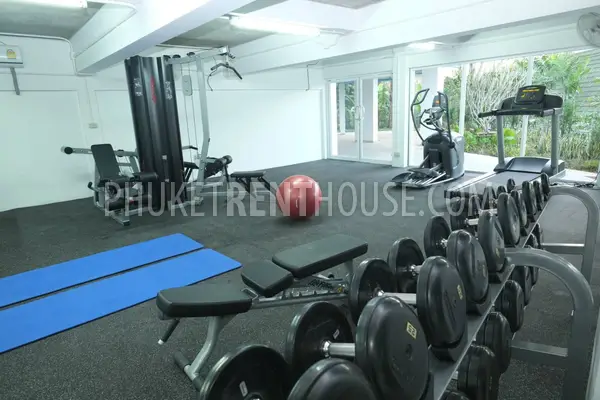 SUR16899: 3 Bedroom Seaview Penthouse Surin Beach 271m2. Fotoğraf #1