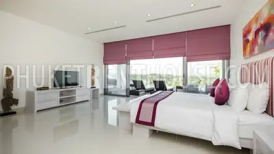 SUR16899: 3 Bedroom Seaview Penthouse Surin Beach 271m2. Photo #16