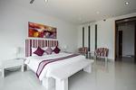 SUR16899: 3 Bedroom Seaview Penthouse Surin Beach 271m2. Thumbnail #17