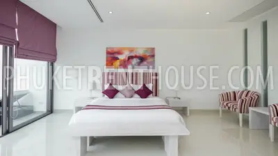 SUR16899: 3 Bedroom Seaview Penthouse Surin Beach 271m2. Photo #18