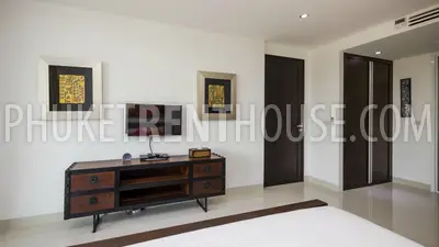 SUR16901: 2 Bedroom Seaview Executive Apartment. Photo #8