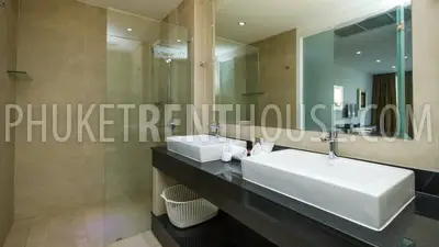 SUR16901: 2 Bedroom Seaview Executive Apartment. Photo #10