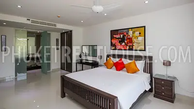 SUR16901: 2 Bedroom Seaview Executive Apartment. Photo #4
