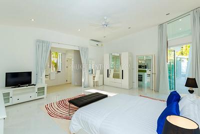 EAS16903: 3 Bedrooms Villa  with Pool. Photo #6