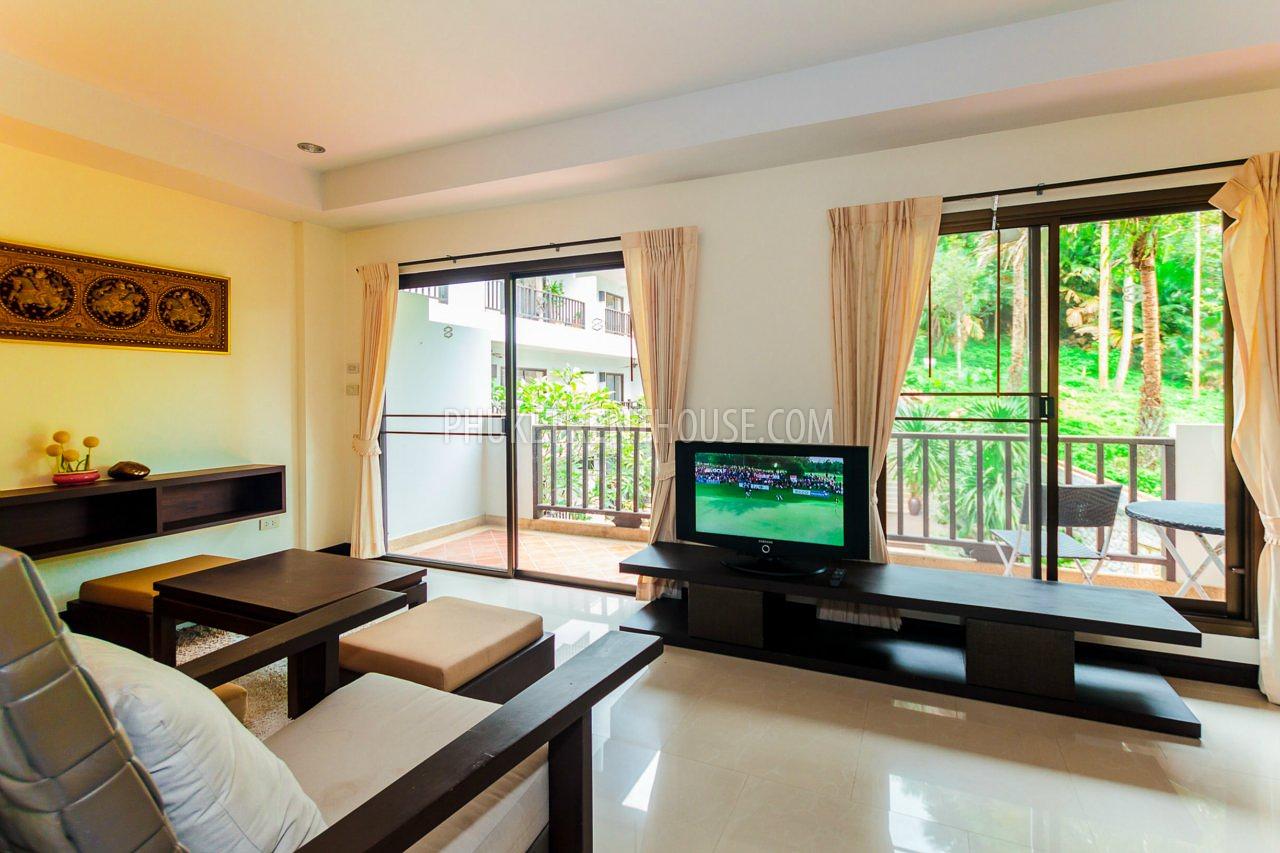 SUR16914: 2 Bedrooms Apartment just Walking Distance to Surin beach. Photo #5