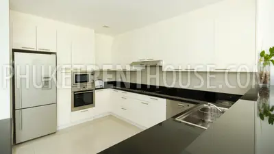 PAT16957: Three Bedrooms Pool Villa overlooking Patong bay. Photo #18